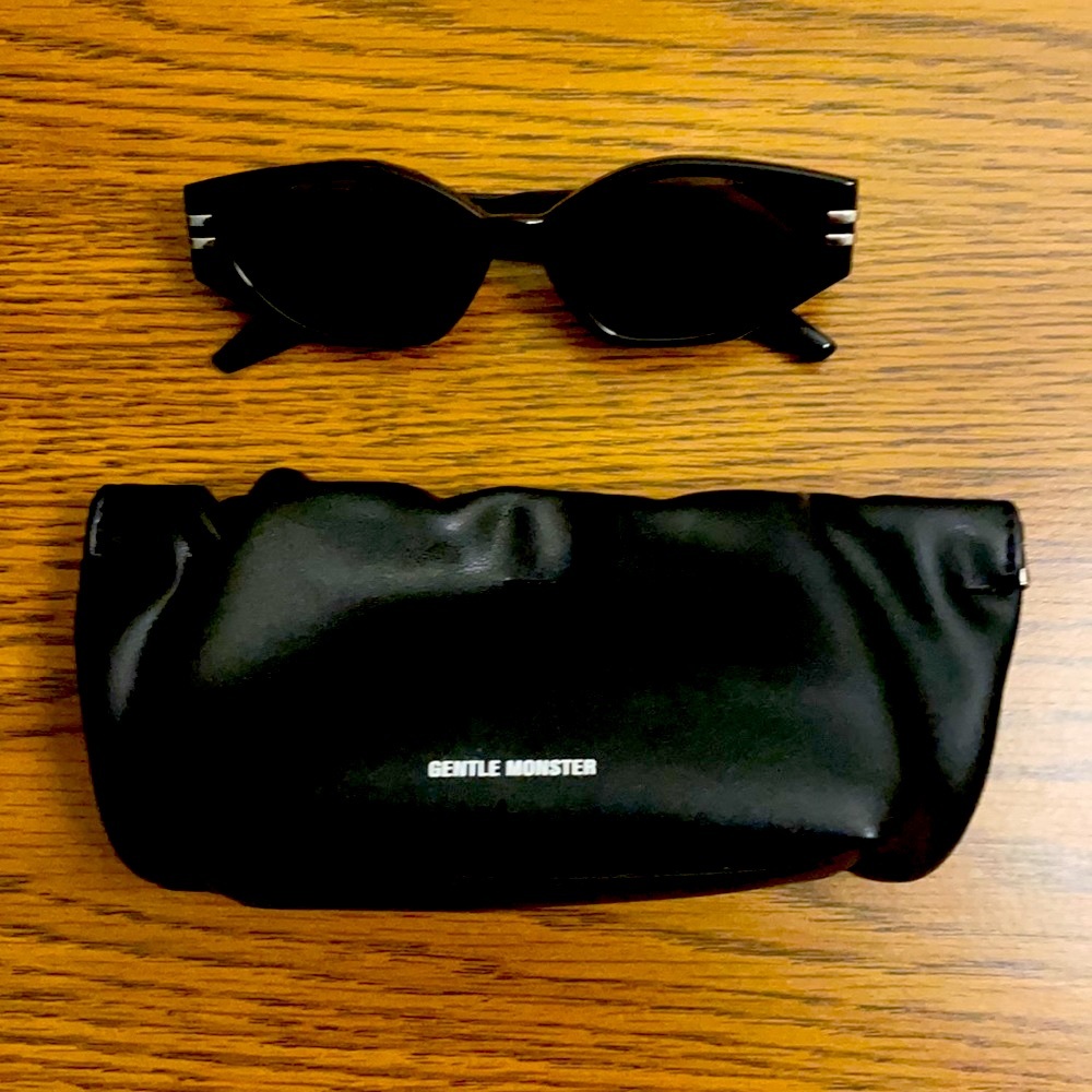 GENTLE MONSTER - ‘Ghost’ sunglasses.  NWT